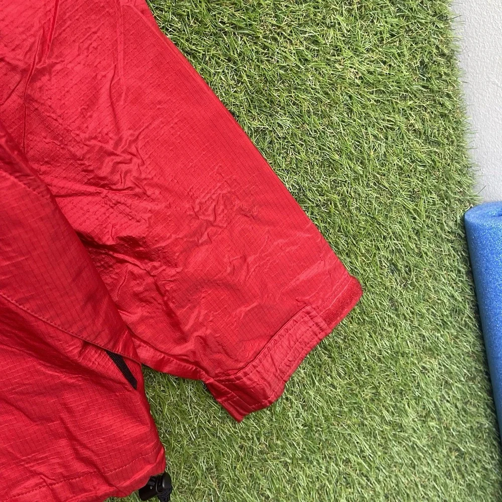 The North Face Goretex Jacket Mens Large Activent Red Hiking Outdoor Gorpcore
